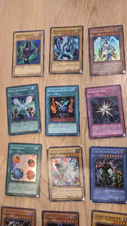 Yugioh Red-Eyes B Dragon SDJ-001 Ultra Rare 1st Edition bundle job lot holo X164 - Image 3