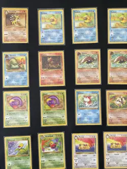 Vintage Pokemon Lot Mixed Jungle Fossil 39 Cards Common Uncommon Rares WOTC TCG - Image 3