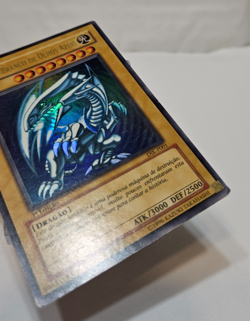 Portuguese Blue-Eyes White Dragon DIK-P001 Ultra Rare 1st Edition Yugioh 7932 - Image 5