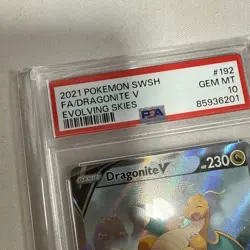2021 POKEMON SWORD & SHIELD EVOLVING SKIES #192 DRAGONITE V PSA 10 *Small Crack* - Image 3