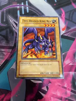 YUGIOH - TWO HEADED KING REX - COMMON - DB2 - NM - Image 1