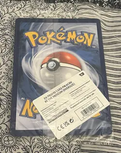 Pikachu at the Museum - Oversize- Promo Card - Item No 1 - Image 2