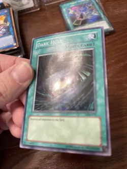 Yu-Gi-Oh! TCG Dark Hole Legend of Blue Eyes White Dragon LOB-052Unlim Super Rare - Image 4