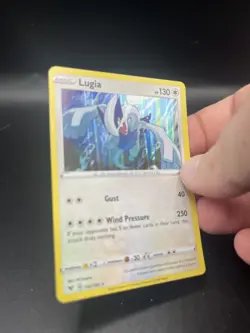 (NM) Lugia Holo 132/185 SWSH04: Vivid Voltage Pokemon Card TCG - Image 3