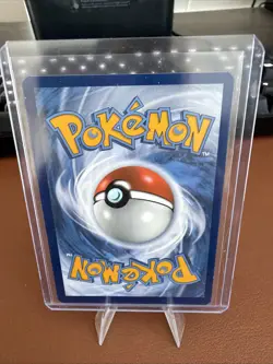 Pokemon TCG Fusion Strike Crabominable V Holo Card 076/264 - Image 2