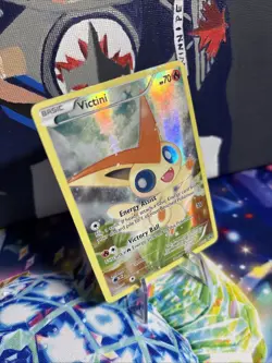 Victini XY117 - Full Art Holo - XY Black Star Promo - Pokemon Card MP - Image 3