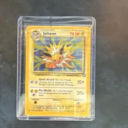 The Pokemon Company Jolteon Jungle 4/64 Holo Unlimited Holo Rare 70 HP 1999 TCG - Image 1