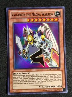 Yu-Gi-Oh! Valkyrion the Magna Warrior - LCYW-EN021 Unlimited Super Rare NM - Image 1