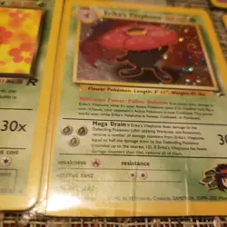 pokemon 12 card lot damaged-LP fossil, jungle, rocket holo - Image 2