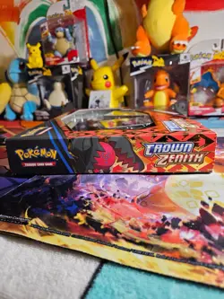 Pokemon TCG Crown Zenith Regidrago V Collection Box with Regieleki - Image 3