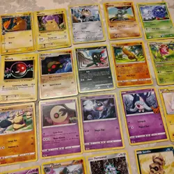 Pokemon Card Lot 25 - Mixed Years 2006-2022 - Image 2
