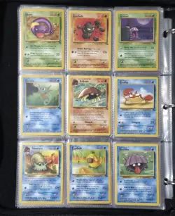 Vintage Pokemon 1999 Fossil Binder Collection Near Complete LP-HP COLLECTORS SET - Image 5