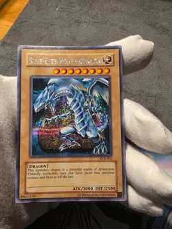 Blue-Eyes White Dragon(Power of Chaos: Kaiba the Revenge)PCK-001 Yu-Gi-Oh! LP - Image 1