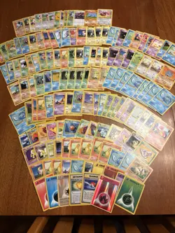 Pokemon vintage to mid era 175 Card bulk lot With Holos And NM-DMG Pokemon TCG - Image 1