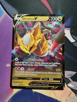 Pokemon TCG Giratina v Sword & Shield - Lost Origin 130/196 Ultra Rare NM - Image 1