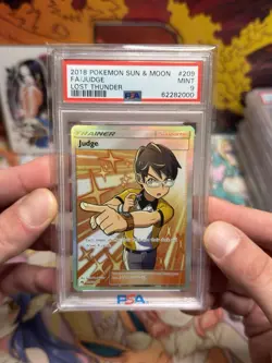 PSA 9 Judge Full Art 209/214 Sun & Moon Lost Thunder 2018 Pokemon English - Image 1