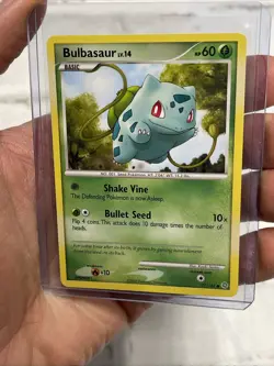 Pokemon Bulbasaur 77/132 Secret Wonders Pokemon TCG Card Common NM/MT 2007 - Image 1