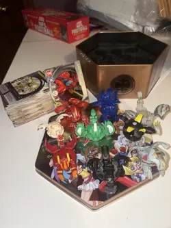 Bakugan Battle Brawlers Box Ventus Hexagonal Tin with Assorted Cards - Image 3