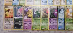semi vintage pokemon card lot MP/DMG Holos and rares,c,un 200+ - Image 2