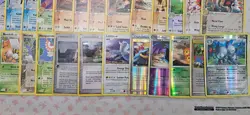 semi vintage pokemon card lot MP/DMG Holos and rares,c,un 200+ - Image 3