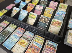 HUGE LOT OF 100x HOLO 🫆 Eeveelutions Pokemon Tcg Cards Umbreon/Eevee - Image 3