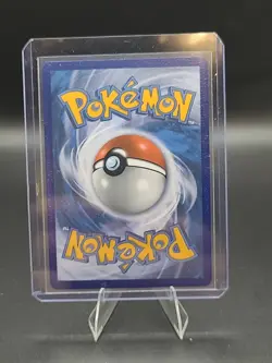 Pokemon TCG Lapras VMAX 050/202SWSH01 Sword & Shield Holo Card - Image 2