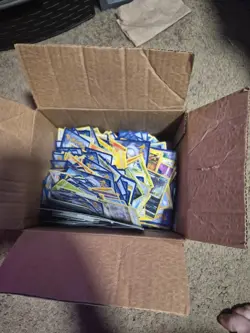 Pokemon Cards Random Lot - Image 1