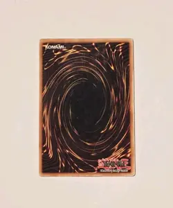 Yugioh Dark Magician SDY-006 Ultra Rare HP - Image 2