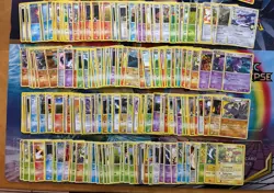 Vintage Pokemon Card Lot Fire Garchomp Steelix Gengar Arcanine Steelix 260+ - Image 3