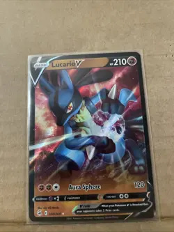 2021 Pokemon TCG SWSH Fusion Strike Ultra Rare 146/264 Lucario V - Image 4