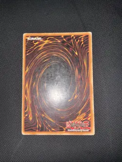 Yu-Gi-Oh Blue-Eyes White Dragon SDK-001 Ultra Rare Holographic - Image 2