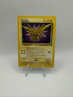 Pokemon TCG Zapdos 30/62 Fossil Vintage Regular Rare Card - Image 1