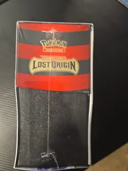 Pokemon Lost Origin Elite Trainer Box/ETB – New/Factory Sealed - Image 2