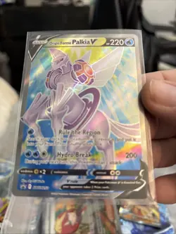 Origin Forme Palkia V SWSH253 SWSH: Sword & Shield Promo Cards Holo T179 - Image 1