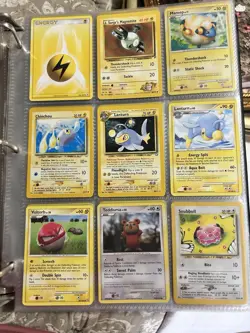 Pokemon TCG Mixed Card Lot Binder Collection Wurmple Cascoon Skiploom Turtwig - Image 2