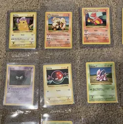 Shadowless Base Set Pokemon Card Lot (30) w/ Red Cheeks Pikachu Vintage WOTC TCG - Image 2