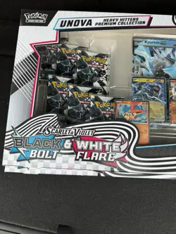 🔥 Black Bolt & White Flare Unova Heavy Hitters Premium Collection Pokemon 🔥 - Image 3