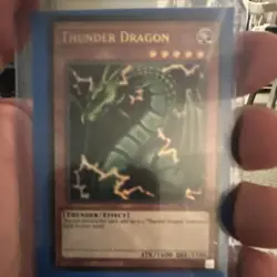 Thunder Dragon - Effect Card (Yu-Gi-Oh! CCG, Standard Card Stock, 3 Cards Lot) - Image 3