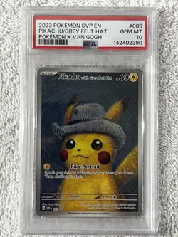 2023 POKEMON SVP EN-SV BLACK STAR PROMO #085 PIKACHU WITH GREY FELT HAT PSA 10 - Image 1