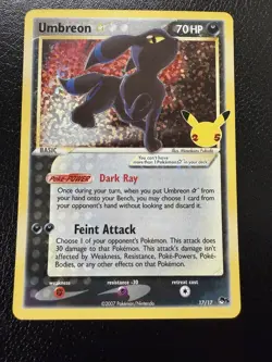 Pokemon Celebrations Umbreon Gold Star #17/17 Classic Collection NM/LP - Image 2