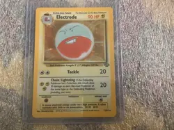 Pokemon TCG Electrode Holo Rare Card 2/64 Jungle Set 1999 - Image 1