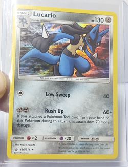 Lucario 126/214 Pokemon Sun & Moon Unbroken Bonds 2019 Holo Rare - Image 1