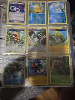 Pokemon TCG Vintage Binder Collection lot 200 plus cards Holos Wotc - Image 4