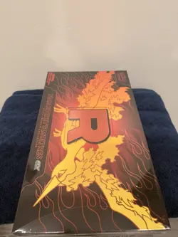 Pokemon TCG Moltres Ultra-Premium Collection (UPC) – GameStop Exclusive | Sealed - Image 3