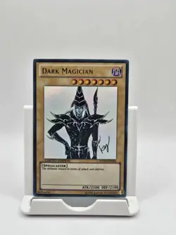 Dark Magician JUMP-EN049 Ultra Rare Promo Yu-Gi-Oh - Image 1
