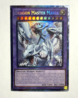 DRAGON MASTER MAGIA Prismatic Collectors Rare RA04- EN055 1st Edition YUGIOH - Image 1