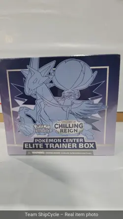 Pokemon Chilling Reign Center Elite Trainer Box G1N - Image 4