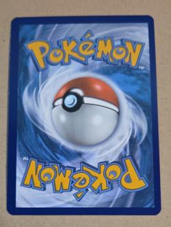 2022 Pokemon Brilliant Stars #34 Snorunt Rev Holo NM to Mint Condition - Image 2