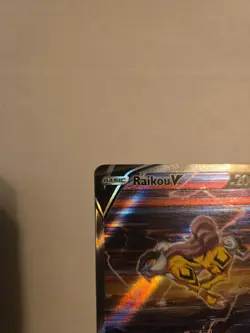Pokemon TCG Raikou v Crown Zenith Galarian Gallery Full Art Card GG41/GG70 - Image 2