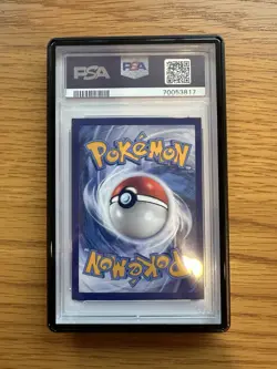 Pokemon Lugia v Alt Full Art Ultra Rare Card 186/195 — PSA 10 - Image 2